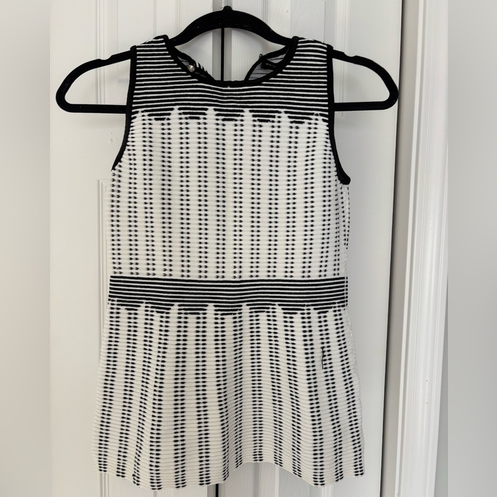 White House Black Market Monochrome Knit Top